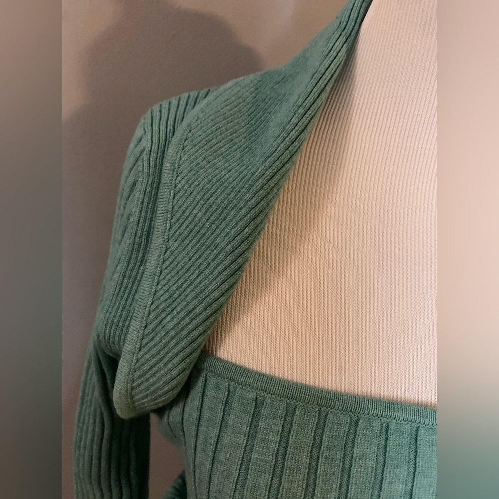 INTERMIX Raelyn Rib Knit Top turquoise sz medium Nwt - Picture 9 of 9